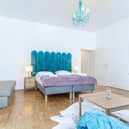 Superior 2Br Apartment - Perfect For Longstays Виена Екстериор снимка