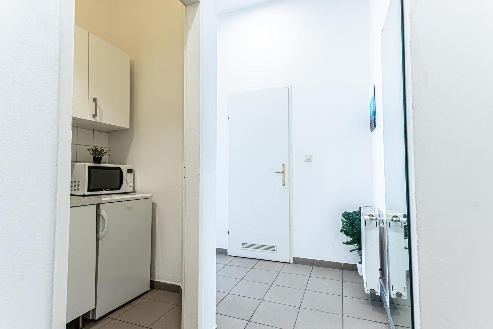 Superior 2Br Apartment - Perfect For Longstays Виена Екстериор снимка