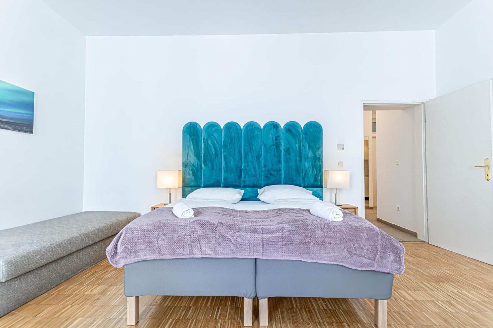 Superior 2Br Apartment - Perfect For Longstays Виена Екстериор снимка