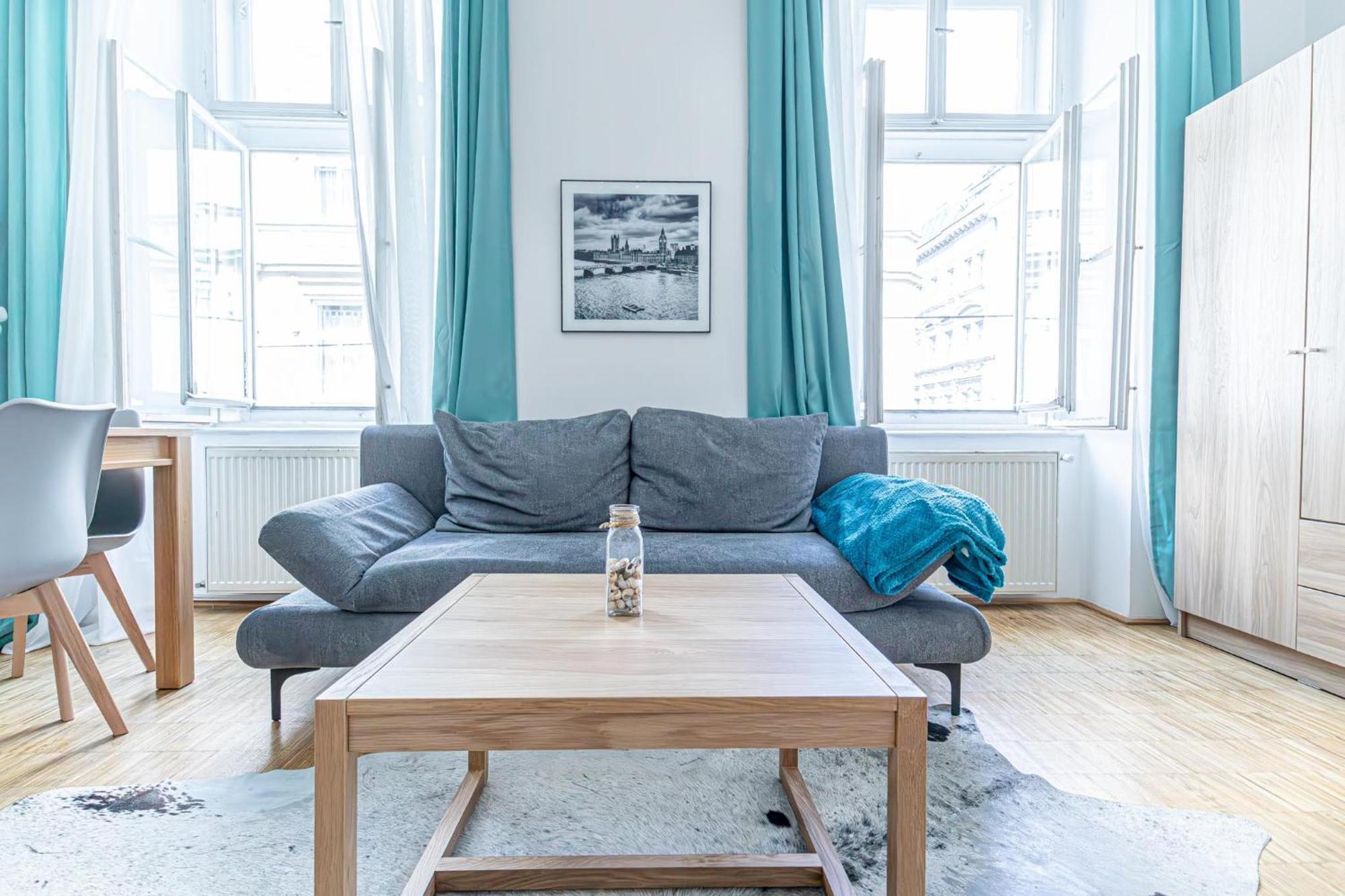 Superior 2Br Apartment - Perfect For Longstays Виена Екстериор снимка